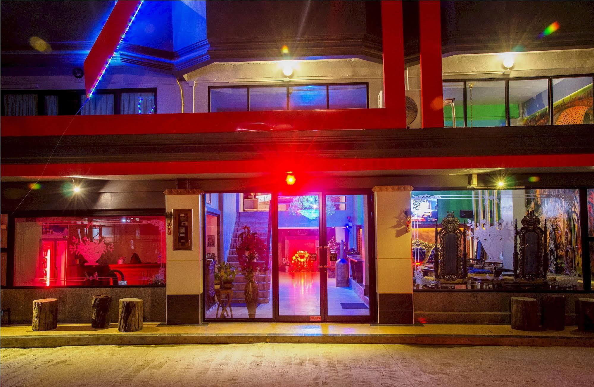 Khunsri Resort Art Boutique Hotel Pattaya Exterior foto